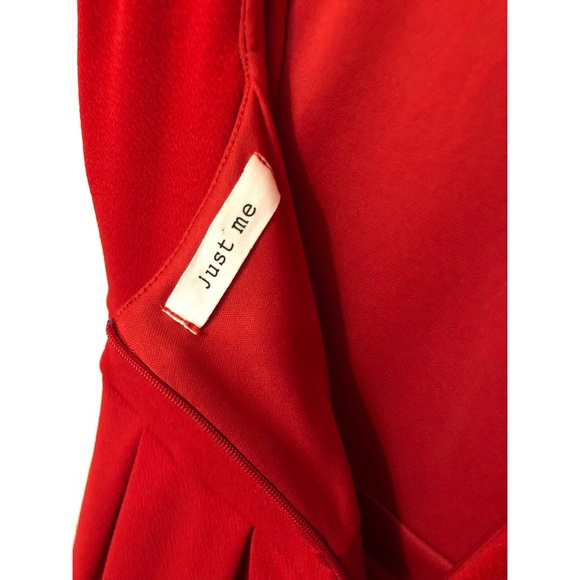 Open Back Dress - Picture 3 of 3